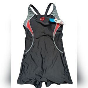 Nwot Arena Full Coverage Black Slimming Swimsuit One Piece Size 40 M-L